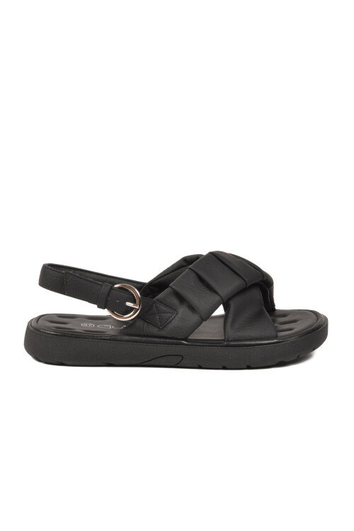 Siyah Bantlı Hafif Yumuşak Tabanlı Kadın Sandalet 26Y461 G