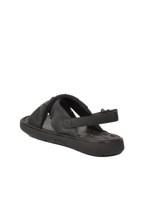 Siyah Bantlı Hafif Yumuşak Tabanlı Kadın Sandalet 26Y461 G