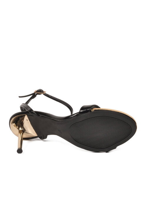 Siyah Hafif İnce Topuklu Kadın Topuklu Abiye Ayakkabı 608402 Z