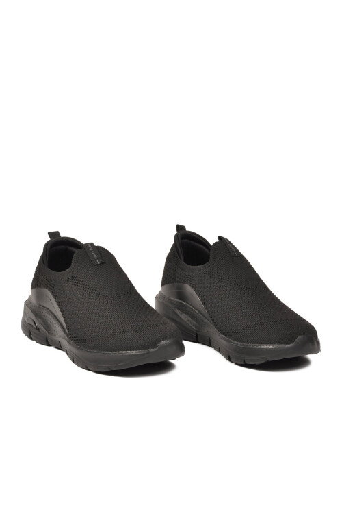 Siyah Fileli Hafif Kolay Giyilebilir Kadın Spor Ayakkabı PCI-10062 G