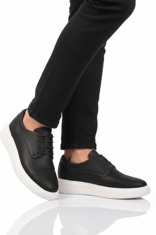 Siyah Bağcıklı Erkek Casual Ayakkabı 596 M