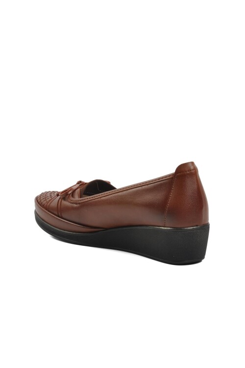 Tan Leather Anatomical Womens Casual Shoes 137 Z