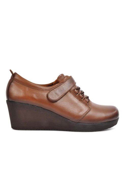 Walnut Womens Casual Shoes 385-24K Z