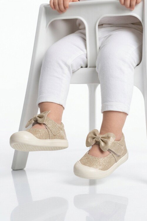 Altın Cırtlı Hafif Fiyonk Detaylı Anatomik Bebek Ayakkabı Darla İA