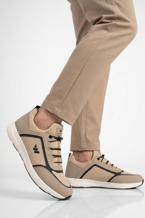 Bej Hafif Esnek Kilit Bağcıklı Erkek Spor Ayakkabı Bertina M