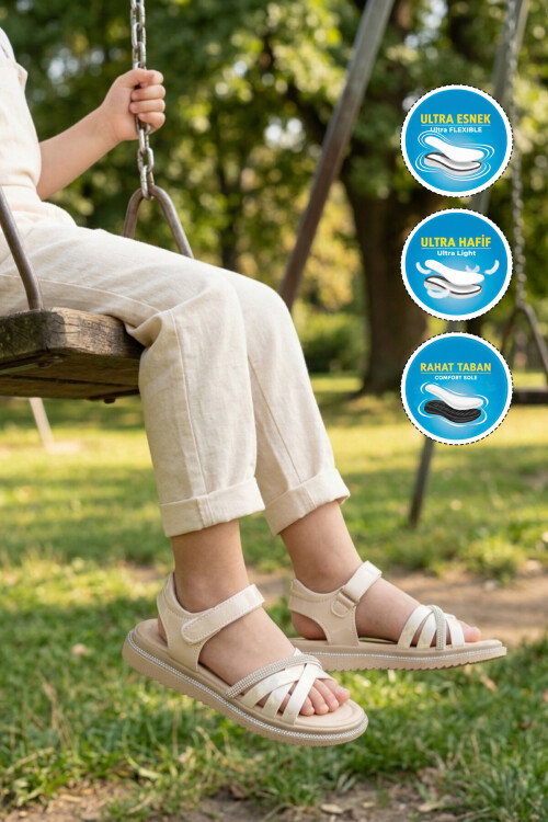 Bej Yumuşak Taban Hafif Cırtlı Kız Çocuk Sandalet Maya F