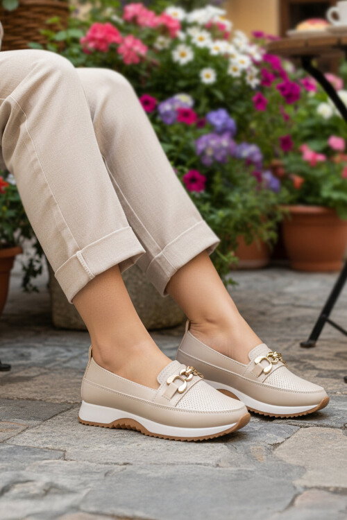 Bej Hafif Esnek Kadın Casual Ayakkabı 064 Z