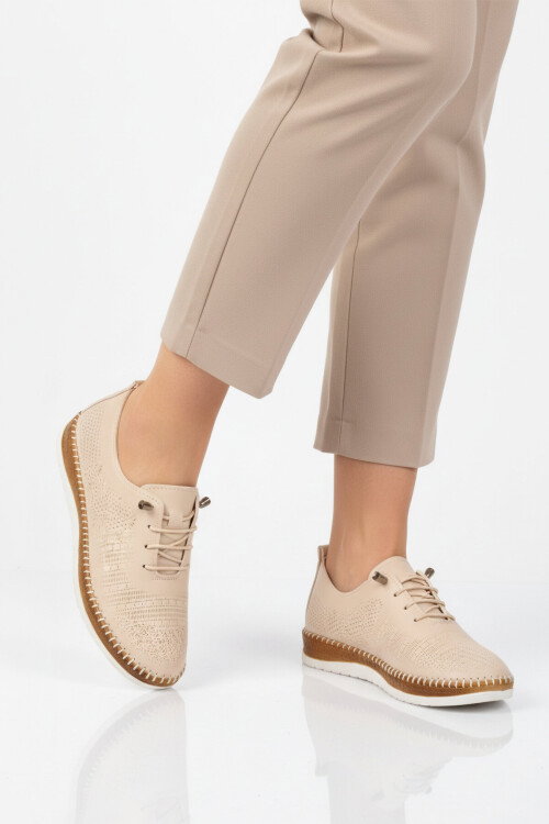 Bej Hafif Esnek Kadın Casual Ayakkabı 066 Z