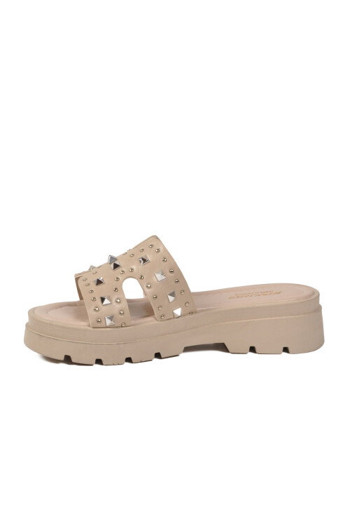 Bej Hafif Kalın Taban Kadın Terlik 35350 Z