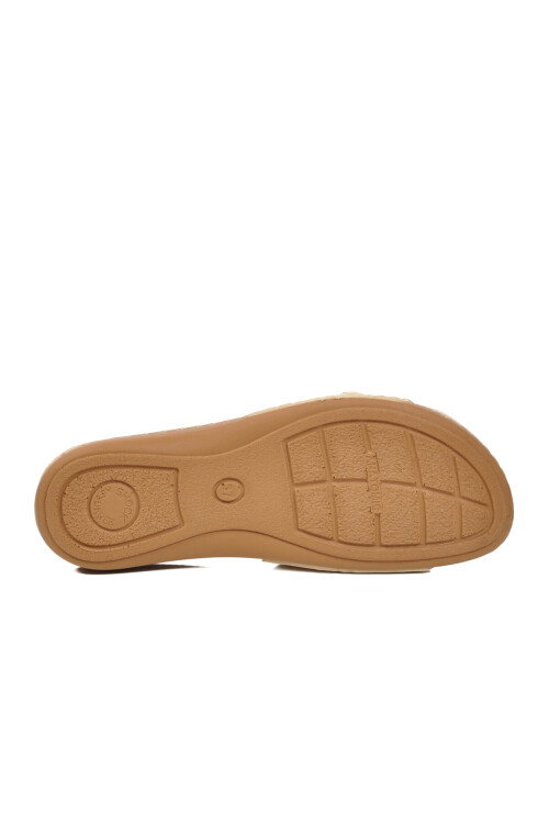 Bej Hafif Anatomik Kadın Terlik 11-113