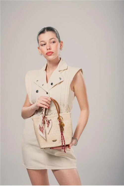 Bej Kadın El ve Omuz Çantası 18044