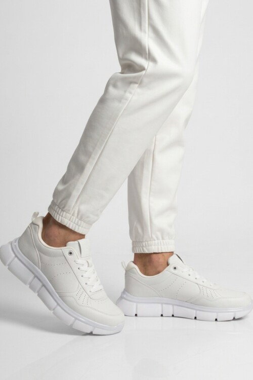 Beyaz Bağcıklı Hafif Esnek Erkek Sneaker BST-2016 M