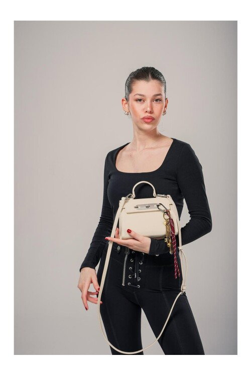 Beyaz Kadın El ve Omuz Çantası 18036