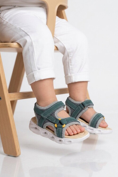 Petrol Yeşili Cırtlı Işıklı Hafif Bebek Sandalet Sage B