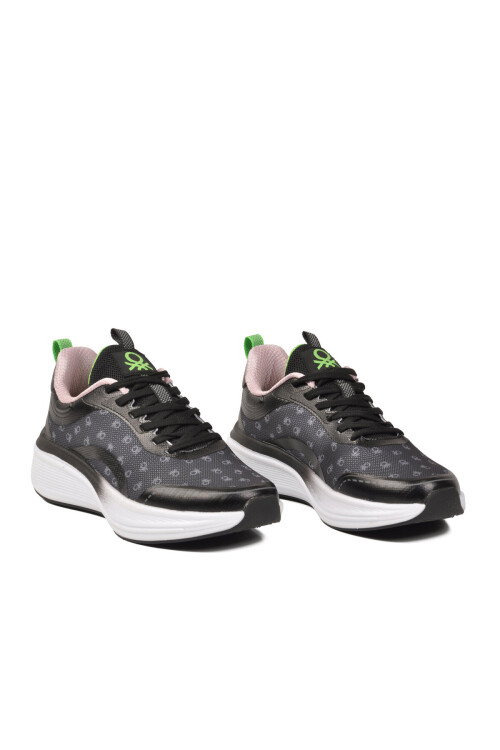 Siyah Beyaz Fileli Hafif Esnek Kadın Spor Ayakkabı BNI-11441 G