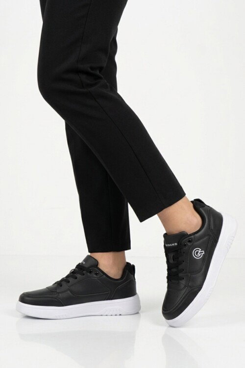 Siyah Beyaz Bağcıklı Hafif Esnek Unisex Günlük Ayakkabı BST-2081 G