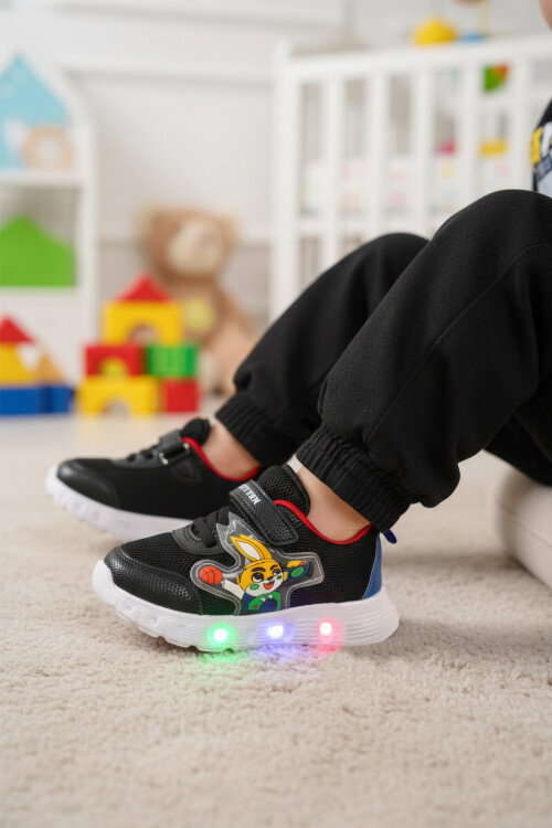 Siyah Cırtlı Işıklı Hafif Unisex Çocuk Spor Ayakkabı 1015 P