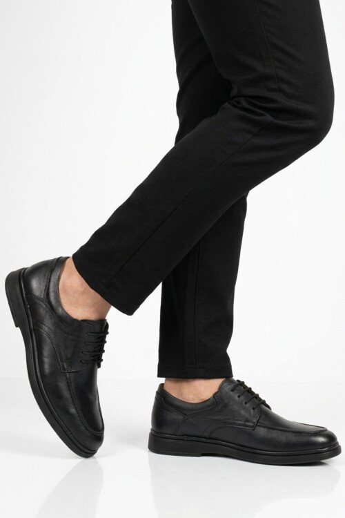 Siyah Bağcıklı Hakiki Deri Erkek Casual Ayakkabı 327 M