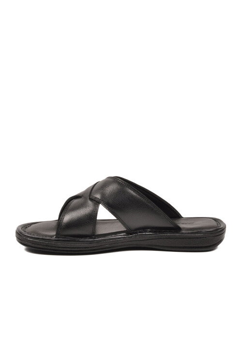 Siyah Yumuşak Taban Hakiki Deri Erkek Terlik 8522 M