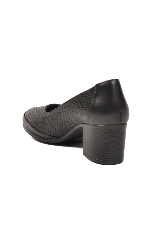 Siyah Hakiki Deri Kadın Topuklu Klasik Ayakkabı 1911925Y Z