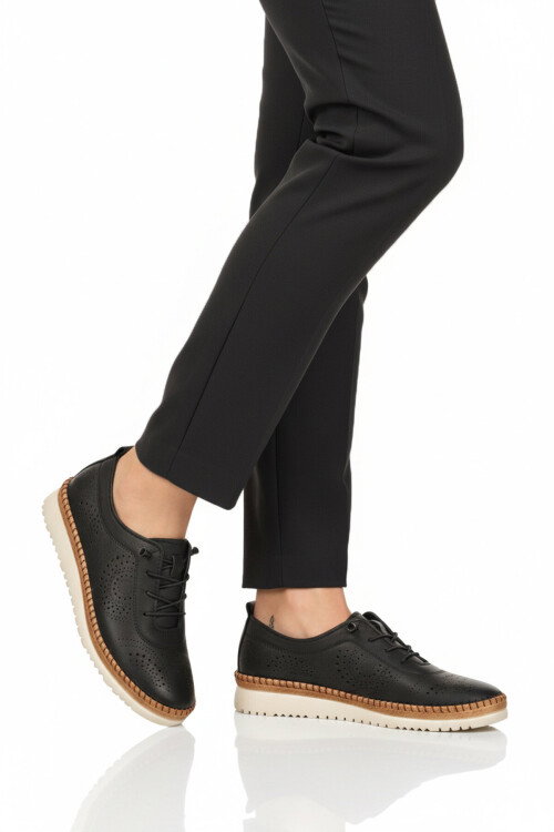 Siyah Hakiki Deri Ortopedik Kadın Casual Ayakkabı 509 Z