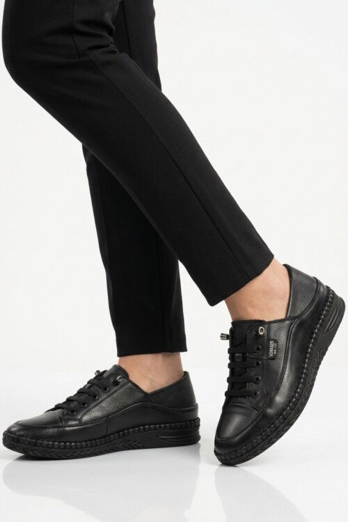 Siyah Hakiki Deri Anatomik Kadın Casual Ayakkabı Z536 Z