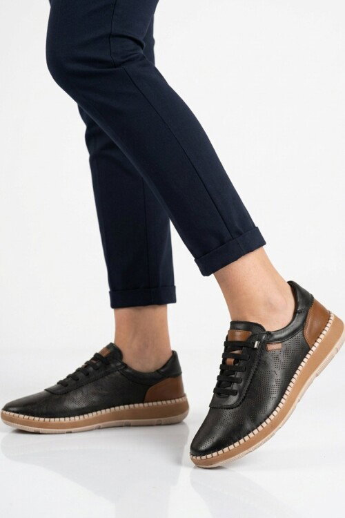 Siyah Hakiki Deri Anatomik Kadın Casual Ayakkabı Z543 Z