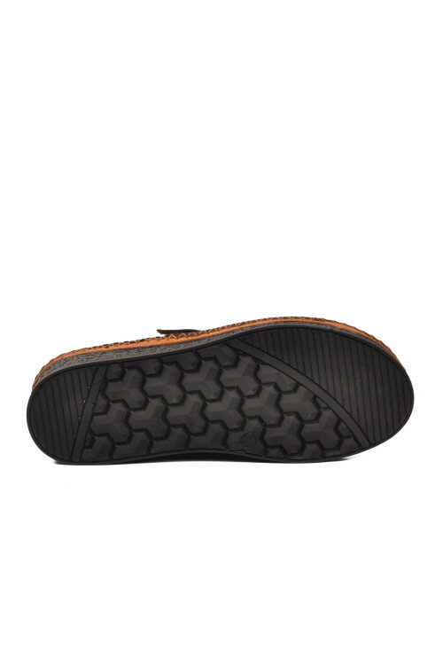 Siyah Hakiki Deri Kadın Önü Kapalı Terlik 26190250Y Z