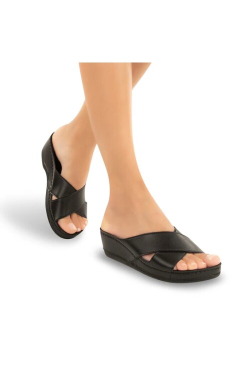 Siyah Jel Tabanlı Kadın Terlik 31135 Active Z