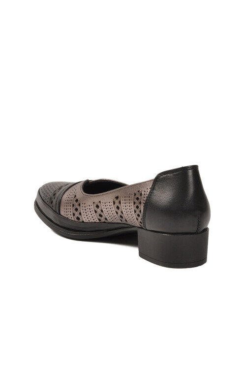 Siyah Hakiki Deri Kadın Topuklu Ayakkabı 1709280Y Z