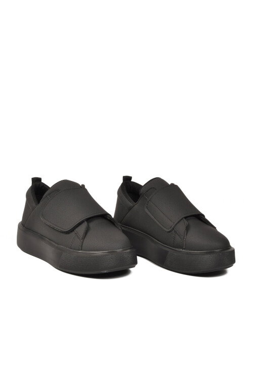 Siyah Cırtlı Hafif Kadın Spor Ayakkabı 2056 G