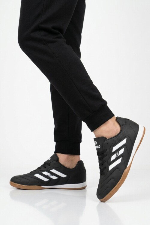 Siyah Bağcıklı Kaymaz Taban Erkek Futsal Ayakkabısı 227 M