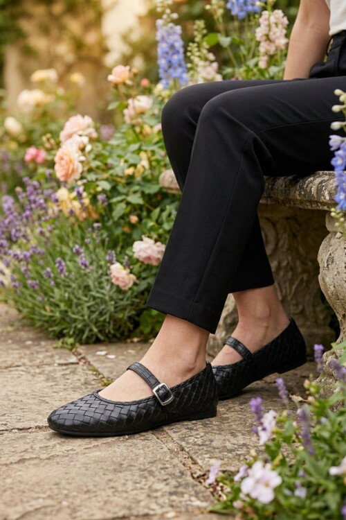 Siyah Kemerli Hafif Kadın Babet Ayakkabı K-301 Z