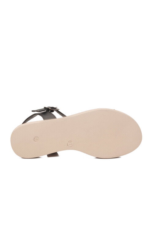 Siyah Hafif Yumuşak Taban Kadın Sandalet 335333 Z