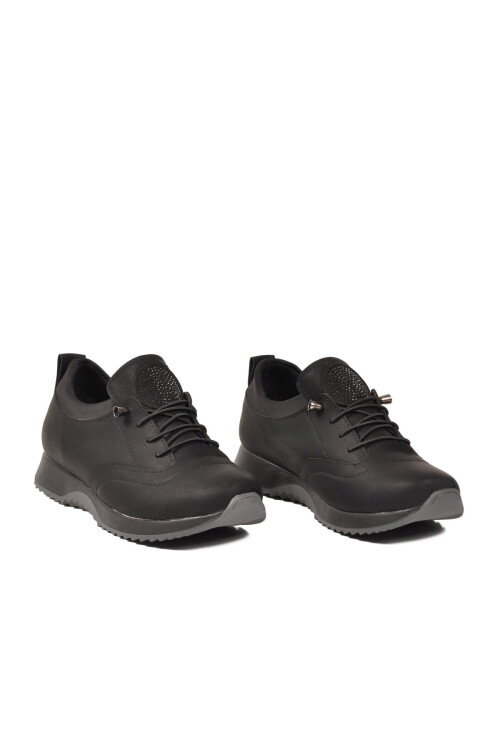 Siyah Zümrüt Lastik Bağcıklı Kadın Casual Ayakkabı 1900 Z