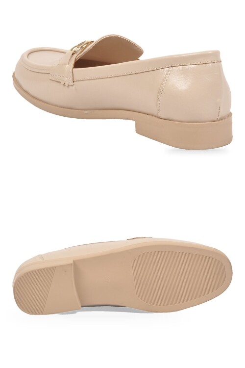 Tokalı Şık Rahat Loafer Ayakkabı Bej Parlak Kadın Klasik Casual Ayakkabı PC-56058