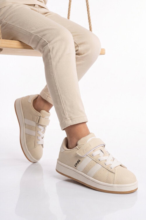 Bej Cırt Bantlı Unisex Çocuk Yürüyüş ve Spor Ayakkabı Sneaker Coop F