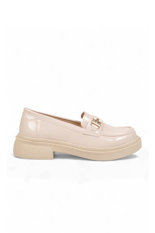 Tokalı Şık Rahat Hafif Kadın Bej Rugan Klasik Casual Ayakkabı Loafer 1805 Z