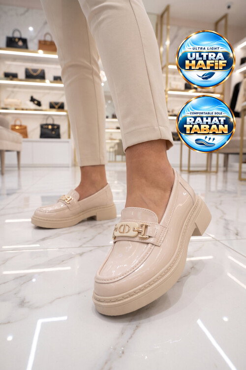 Tokalı Şık Rahat Hafif Kadın Bej Rugan Klasik Casual Ayakkabı Loafer 1805 Z