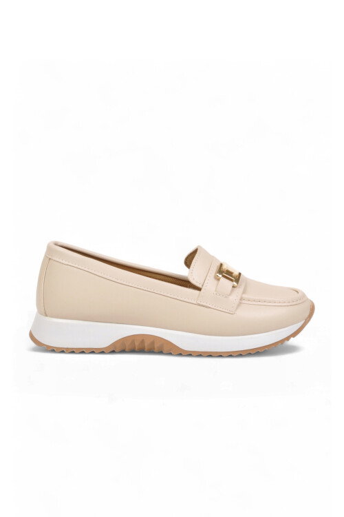 Tokalı Hafif Rahat Kadın Bej Klasik Casual Ayakkabı Loafer 067 26K Z