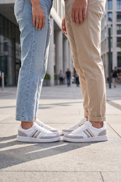 Beyaz-Buz Bağcıklı Hafif Esnek Rahat Tabanlı Unisex Yürüyüş ve Spor Ayakkabı Sneaker 015 G