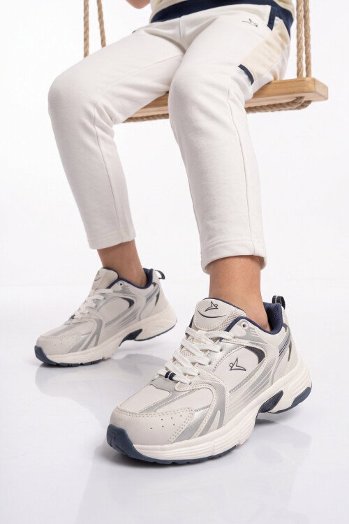 Bağcıklı Hafif Rahat Beyaz Unisex Yürüyüş ve Spor Ayakkabı Sneaker Terra G