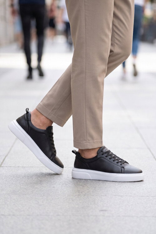 Siyah-Beyaz Hakiki Deri Bağcıklı Kalın Rahat Tabanlı Erkek Casual Ayakkabı Sneaker 272303 