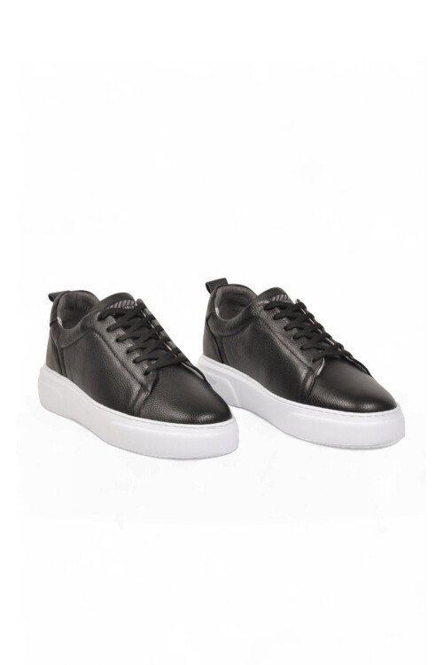Siyah-Beyaz Hakiki Deri Bağcıklı Kalın Rahat Tabanlı Erkek Casual Ayakkabı Sneaker 272303 