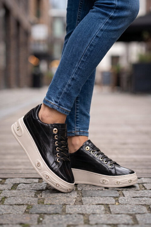 Taş Detaylı Bağcıklı Sneaker Kalın Rahat Tabanlı Siyah Cilt Şık Kadın Casual Yürüyüş Ayakkabı 431179 