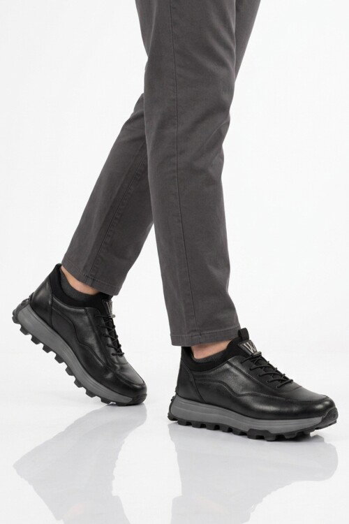 Siyah Premium Hakiki Deri Erkek Casual Ayakkabı Memory Kalın Tabanlı Sneaker M084-2 M