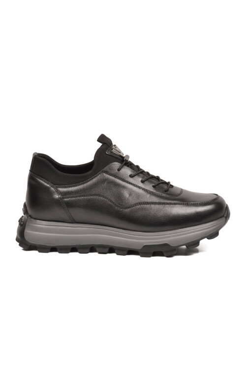Siyah Premium Hakiki Deri Erkek Casual Ayakkabı Memory Kalın Tabanlı Sneaker M084-2 M