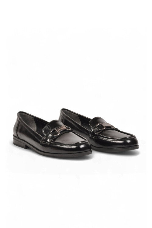 Tokalı Şık Rahat Loafer Ayakkabı Siyah Parlak Kadın Klasik Casual Ayakkabı PC-56058