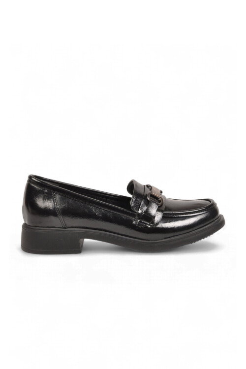 Siyah Parlak Tokalı Şık Rahat Loafer Kadın Klasik Casual Ayakkabı PC-56064 
