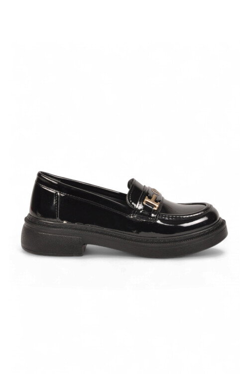 Tokalı Şık Rahat Hafif Kadın Siyah Rugan Klasik Casual Ayakkabı Loafer 1805 Z